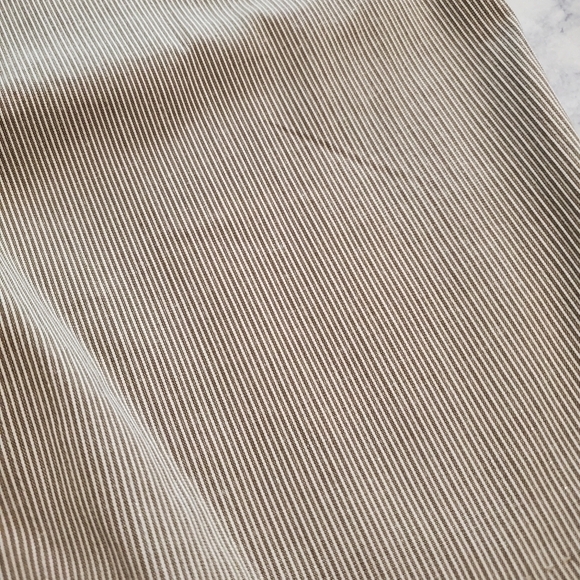 Banana Republic Shorts Martin Fit‎ Womens 10 Tan Stripes Neutral Preppy - Picture 6 of 11